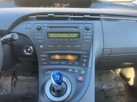 2010 Toyota Prius II