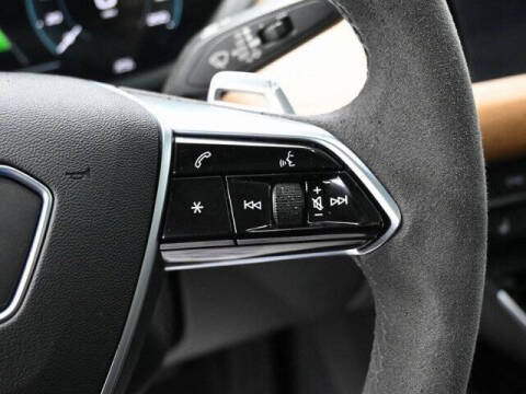 2022 Audi e-tron GT quattro Premium Plus