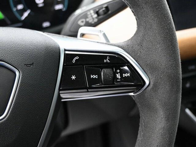 2022 Audi e-tron GT quattro Premium Plus