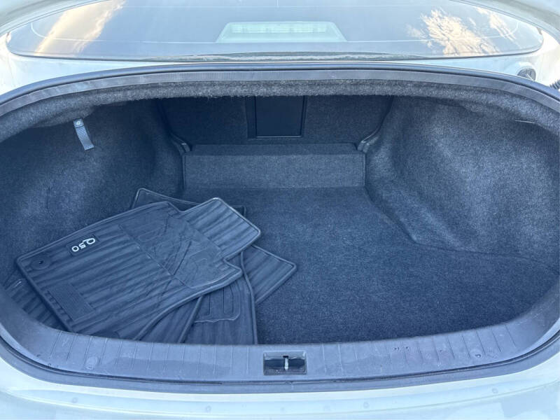 2019 Infiniti Q50
