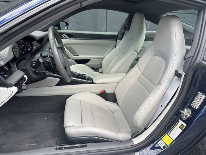 2021 Porsche 911 Carrera 4S