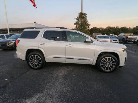 2022 GMC Acadia Denali