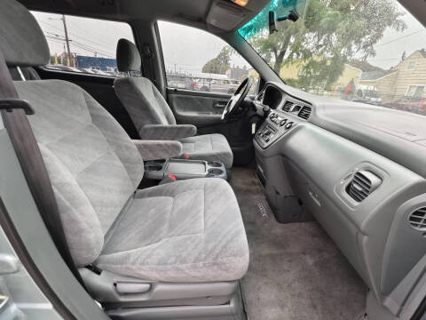 2004 Honda Odyssey EX w/DVD