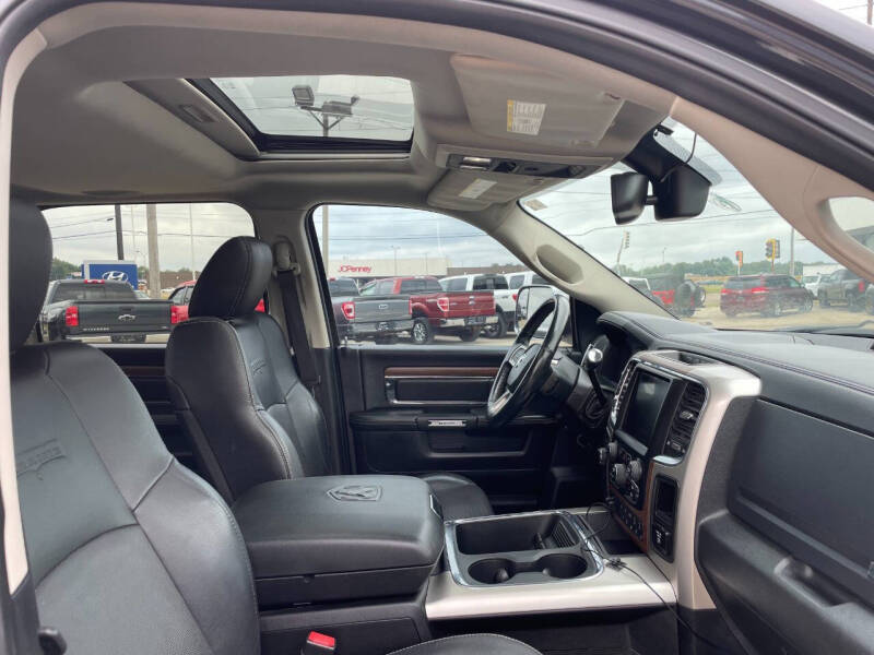 2016 RAM 3500 Laramie