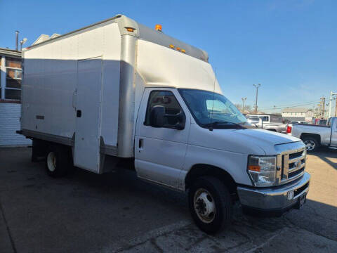 2016 Ford E-Series E-450 SD