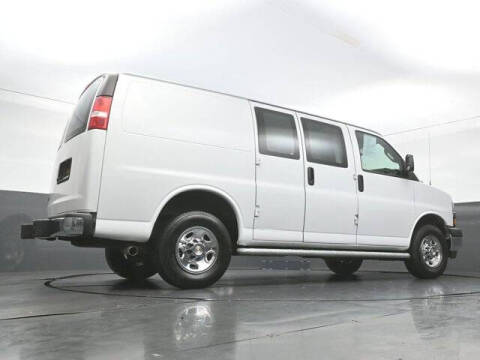 2024 Chevrolet Express 2500