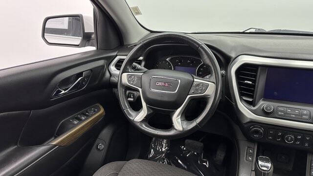 2017 GMC Acadia SLE-2