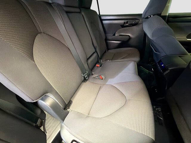 2021 Toyota Highlander L