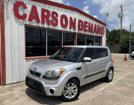 2012 Kia Soul +