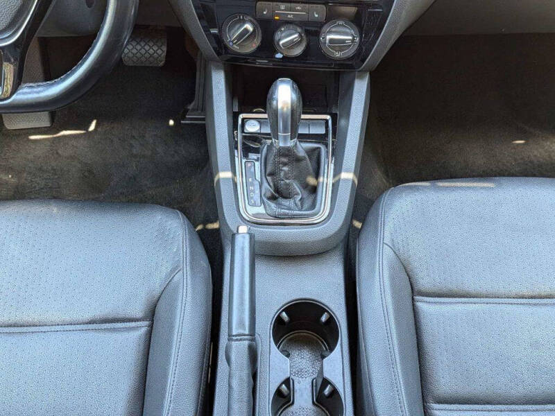 2016 Volkswagen Jetta