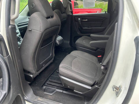 2015 GMC Acadia SLE-2
