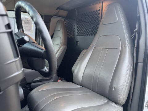 2018 GMC Savana 2500