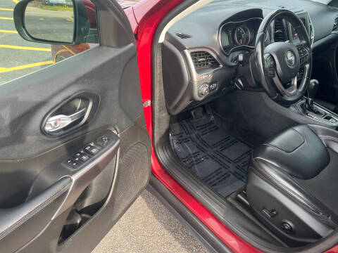 2019 Jeep Cherokee Latitude Plus
