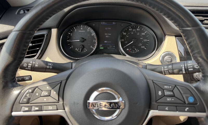 2019 Nissan Rogue SV