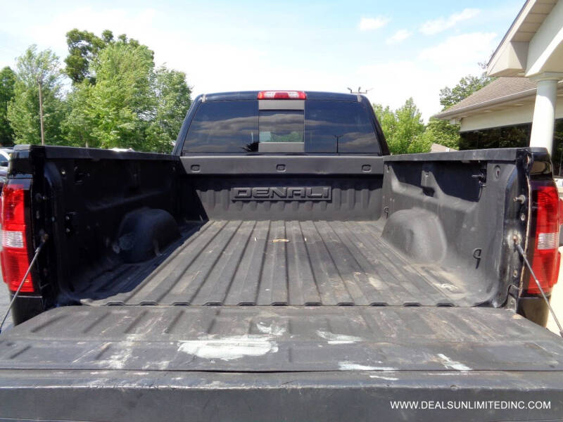 2017 GMC Sierra 2500HD Denali