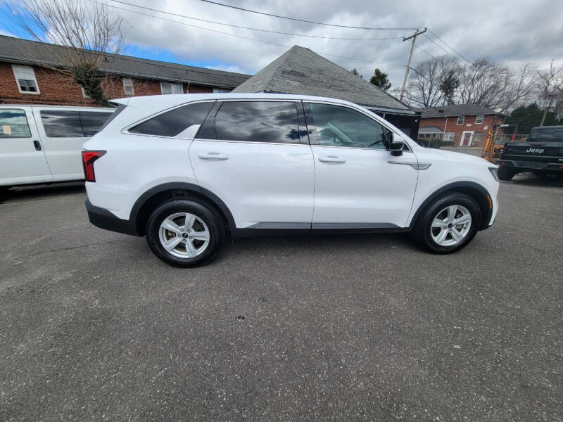 2021 Kia Sorento LX photo 6