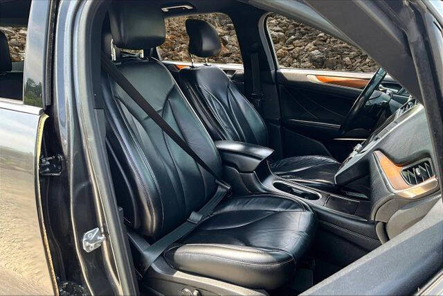 2019 Lincoln MKC Select