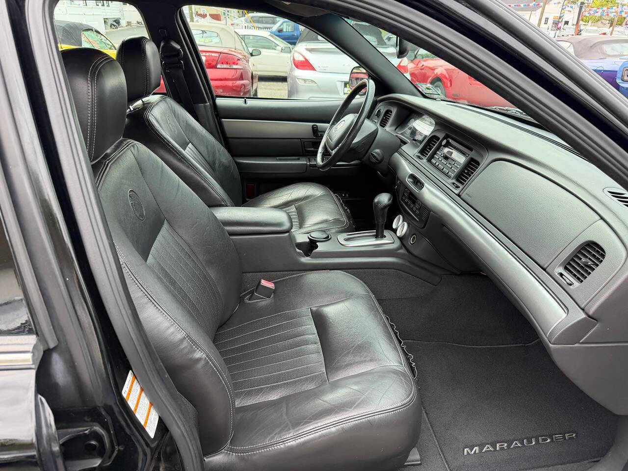 2003 Mercury Marauder 18