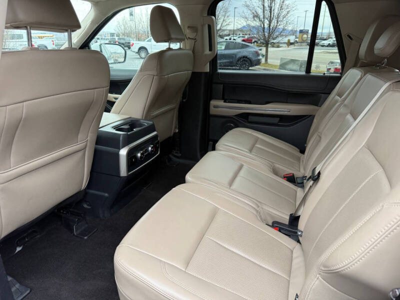 2023 Ford Expedition MAX XLT