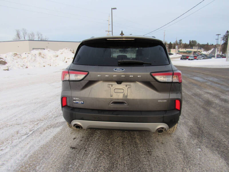 2021 Ford Escape SEL