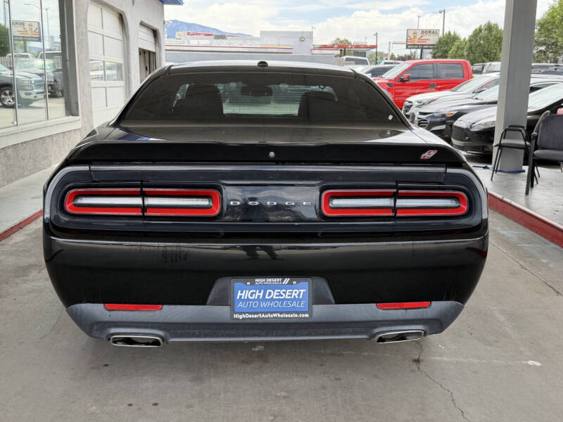 2019 Dodge Challenger SXT