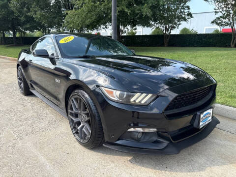 2017 Ford Mustang GT Photo