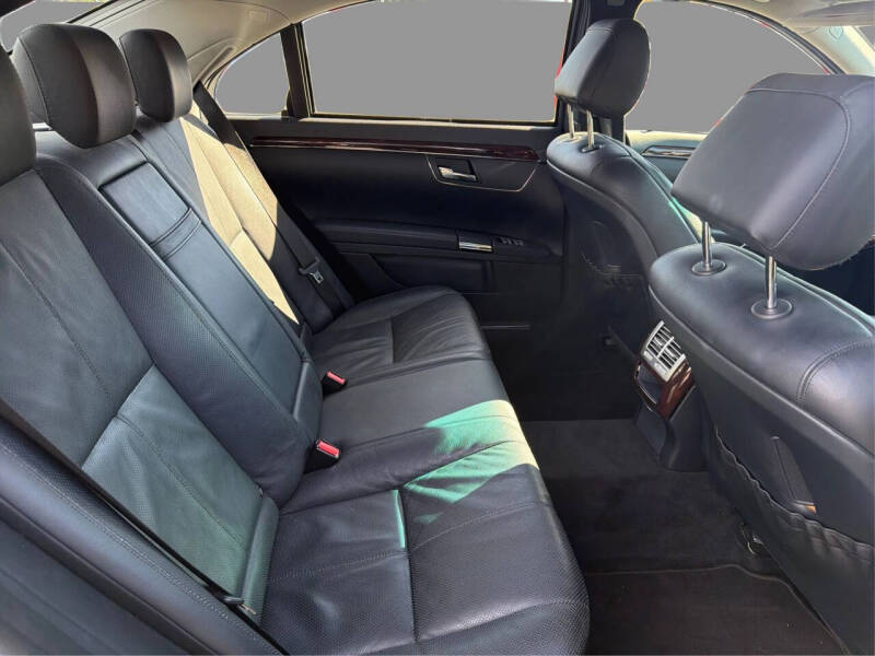 2007 Mercedes-Benz S-Class S 550