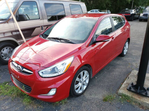 2014 Hyundai Accent for sale at MEDINA WHOLESALE LLC in Wadsworth OH