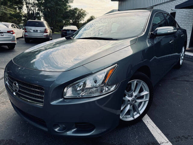 2010 Nissan Maxima for sale at Crown Auto Sales in Marietta, GA