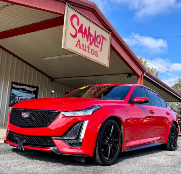 2021 Cadillac CT5 V-Series's photo