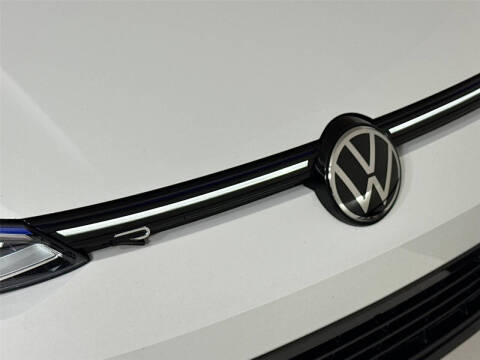 2024 Volkswagen Golf R 4Motion