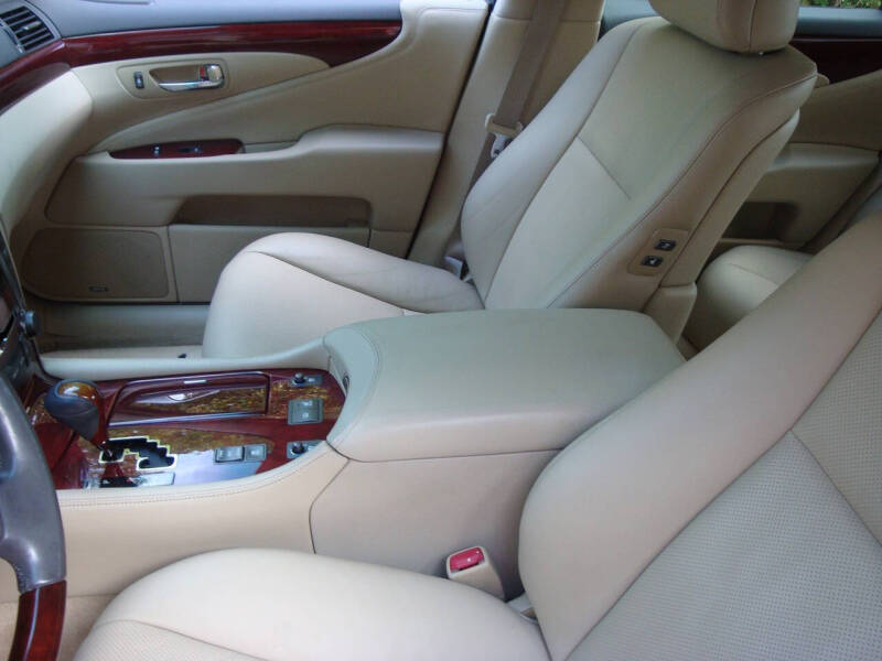 2008 Lexus LS 460