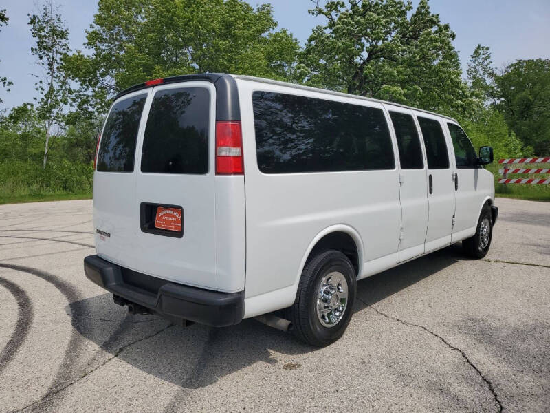 2017 Chevrolet Express LS 3500