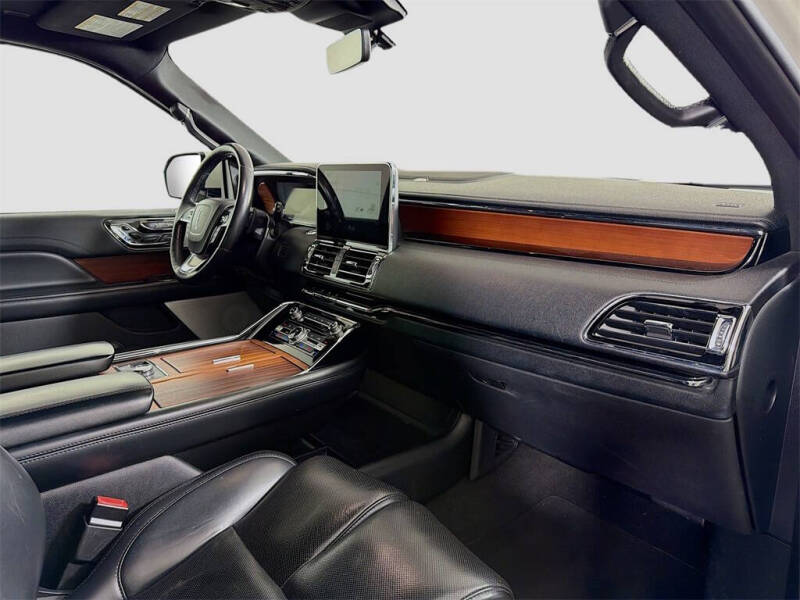 2020 Lincoln Navigator L Reserve