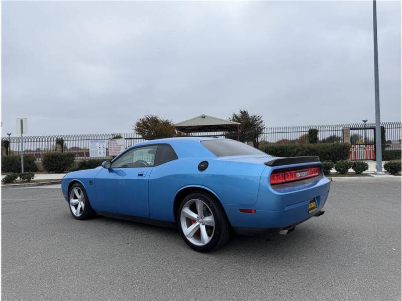 2010 Dodge Challenger SRT8