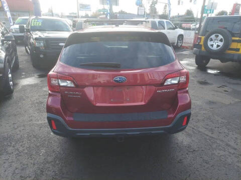 2019 Subaru Outback 2.5i