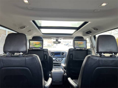 2018 Chrysler Pacifica Touring L Plus