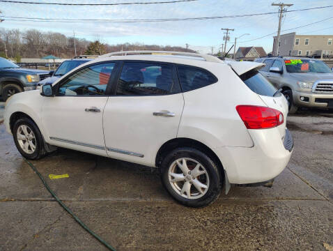 2011 Nissan Rogue S