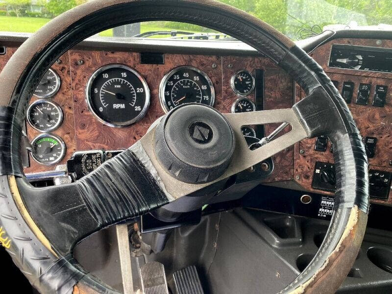 2001 International 9200I