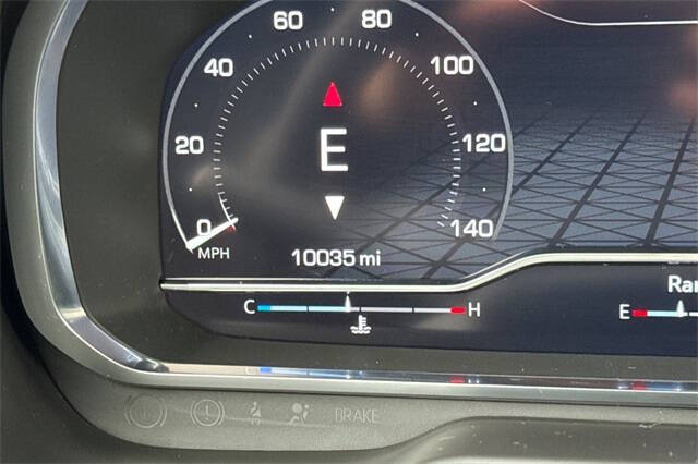 2023 GMC Yukon XL AT4