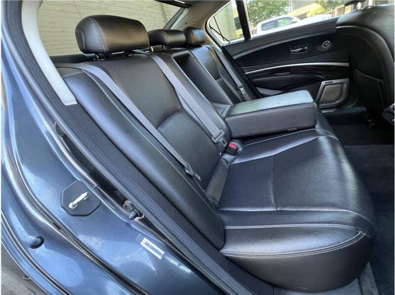 2014 Acura RLX w/Krell Audio