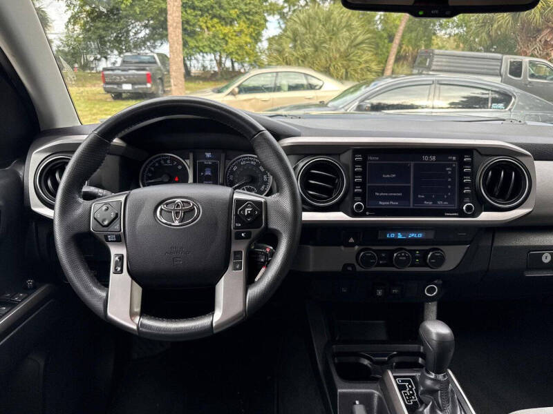 2022 Toyota Tacoma SR5 V6