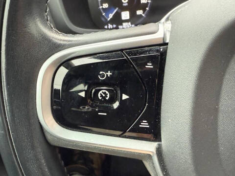 2021 Volvo S60 T6 Momentum