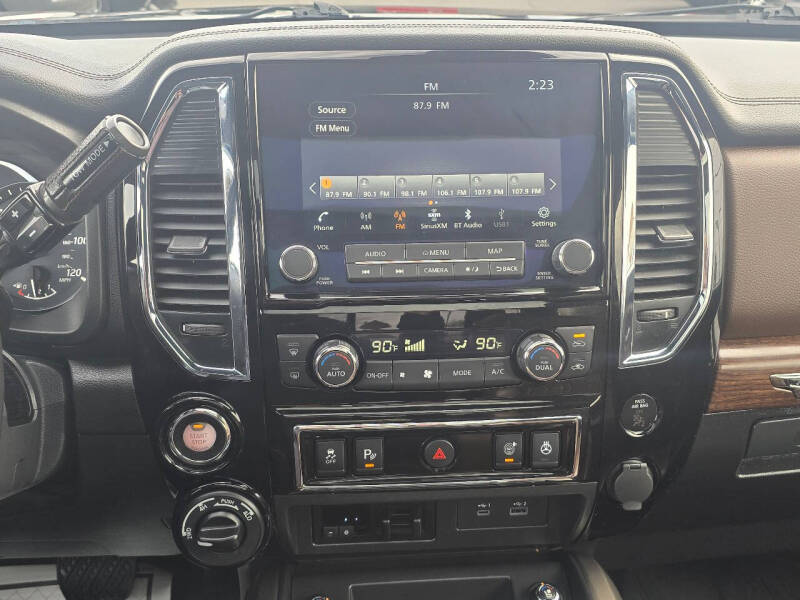 2023 Nissan Titan Platinum Reserve