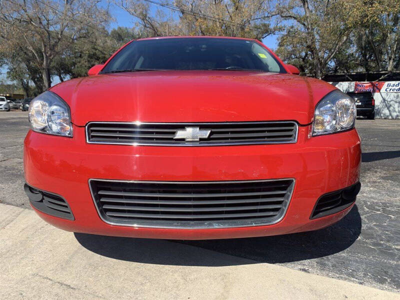 2011 Chevrolet Impala 2FL photo 14