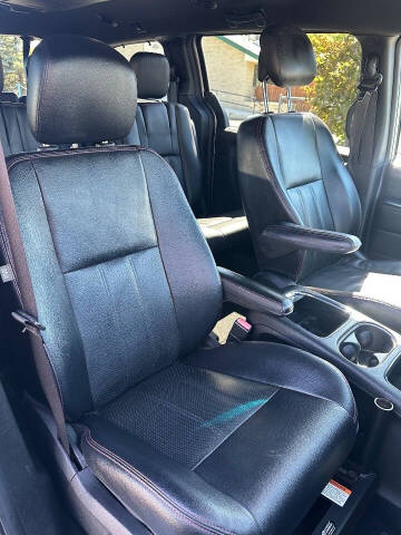 2015 Dodge Grand Caravan R/T