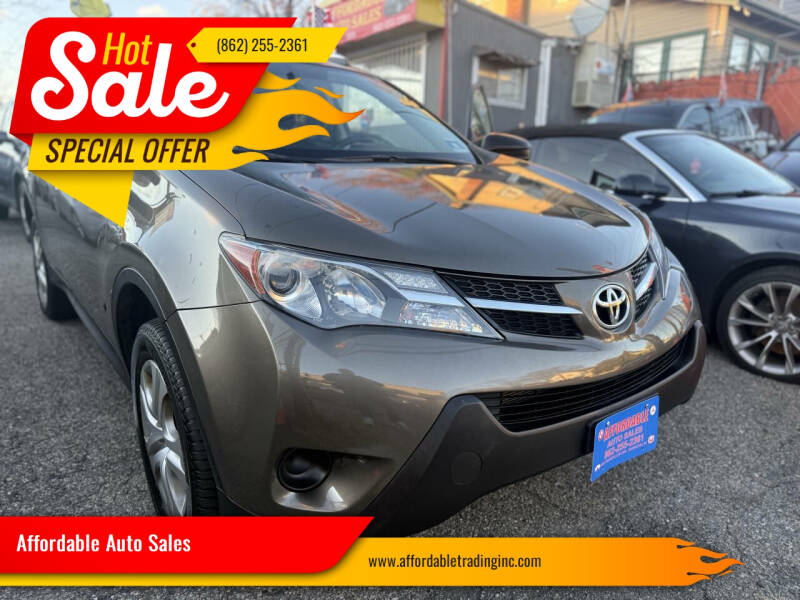 2015 Toyota RAV4 LE's photo