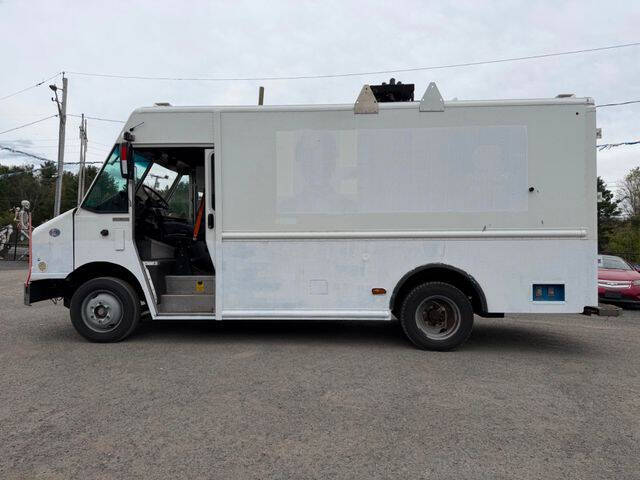 2018 Freightliner MT45 Chassis