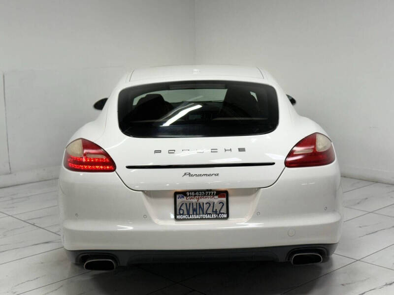 2012 Porsche Panamera