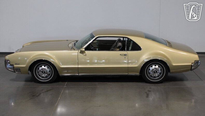 1966 Oldsmobile Toronado